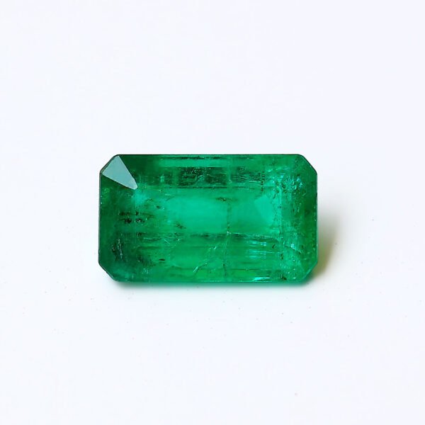 IGI Certified Natural & Unheated Green Emerald Gemstone-PAKISTAN