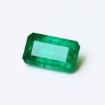 IGI Certified Natural & Unheated Green Emerald Gemstone-PAKISTAN - Image 2