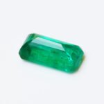 IGI Certified Natural & Unheated Green Emerald Gemstone-PAKISTAN - Image 5