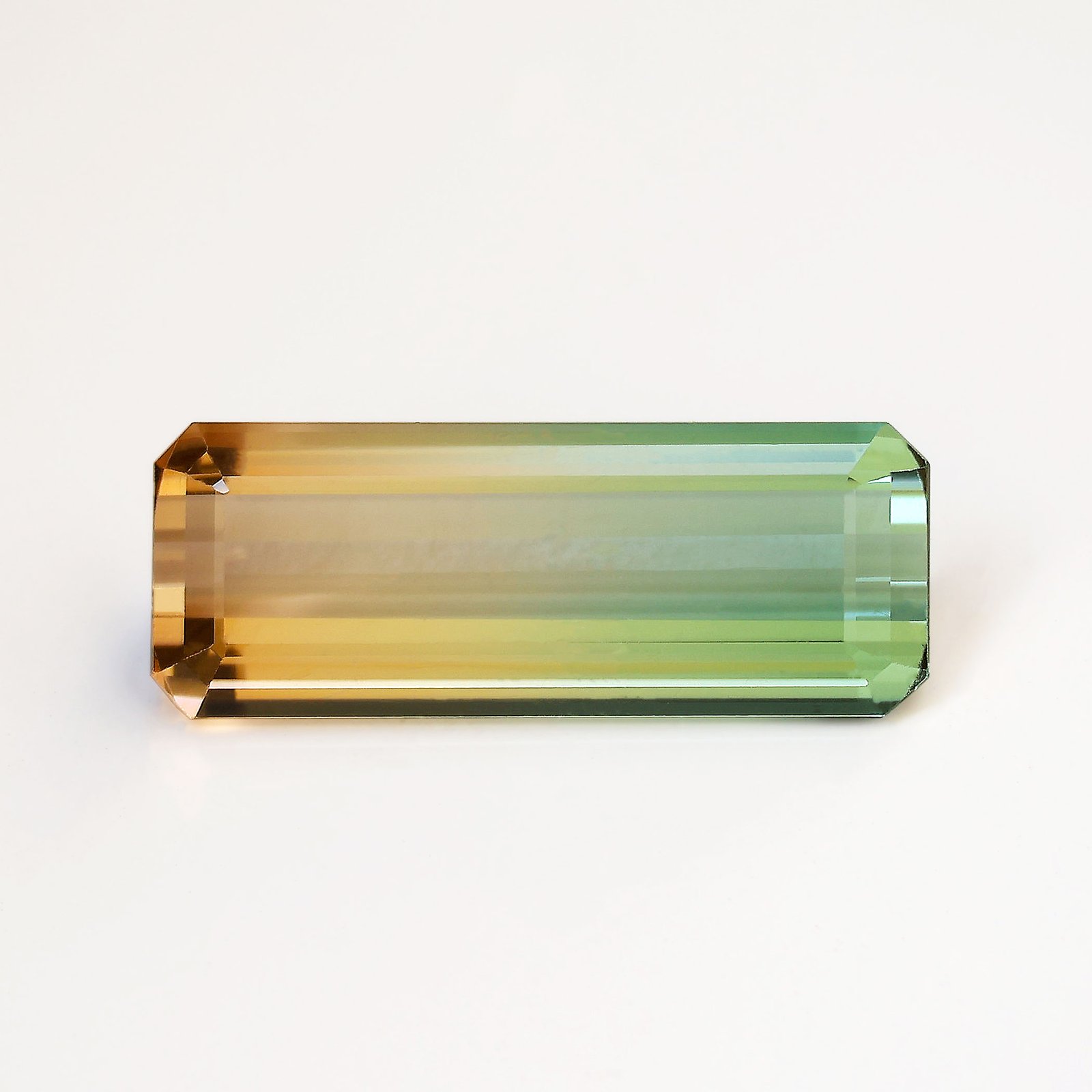 15.1 AIGS Certified Natural & Unheated Bi Color Tourmaline Gemstone -Afghanistan - Image 1