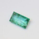 Natural & Unheated Green Emerald Gemstone-PAKISTAN - Image 3