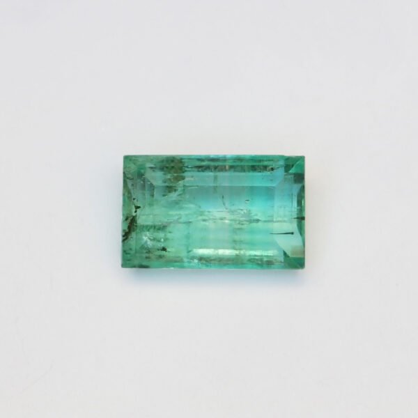 Natural & Unheated Green Emerald Gemstone-PAKISTAN