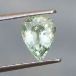 IGI Certified  Natural & Unheated Green Sapphire Gemstone-MADAGASCAR - Image 4