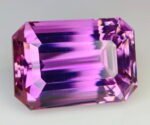 IGI Certified 18.69 Cts Natural Pink Kunzite Gemstone - Image 5