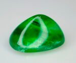 IGI Certified 1.39 Cts Natural Green Emerald Cabochon - Image 3