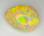 IGI Certified 20.64 Cts Natural Yellow Opal Cabochon - Image 3