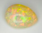 IGI Certified 20.64 Cts Natural Yellow Opal Cabochon - Image 4