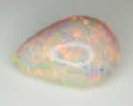 IGI Certified 23.16 Cts Natural Yellow Opal Cabochon - Image 4