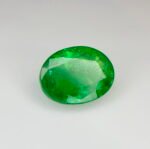 IGI Certified 1.79 Cts Natural Green Emerald Gemstone - Image 4