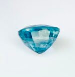 IGI Certified 1.74 Cts Natural Blue Sapphire Gemstone - Image 7